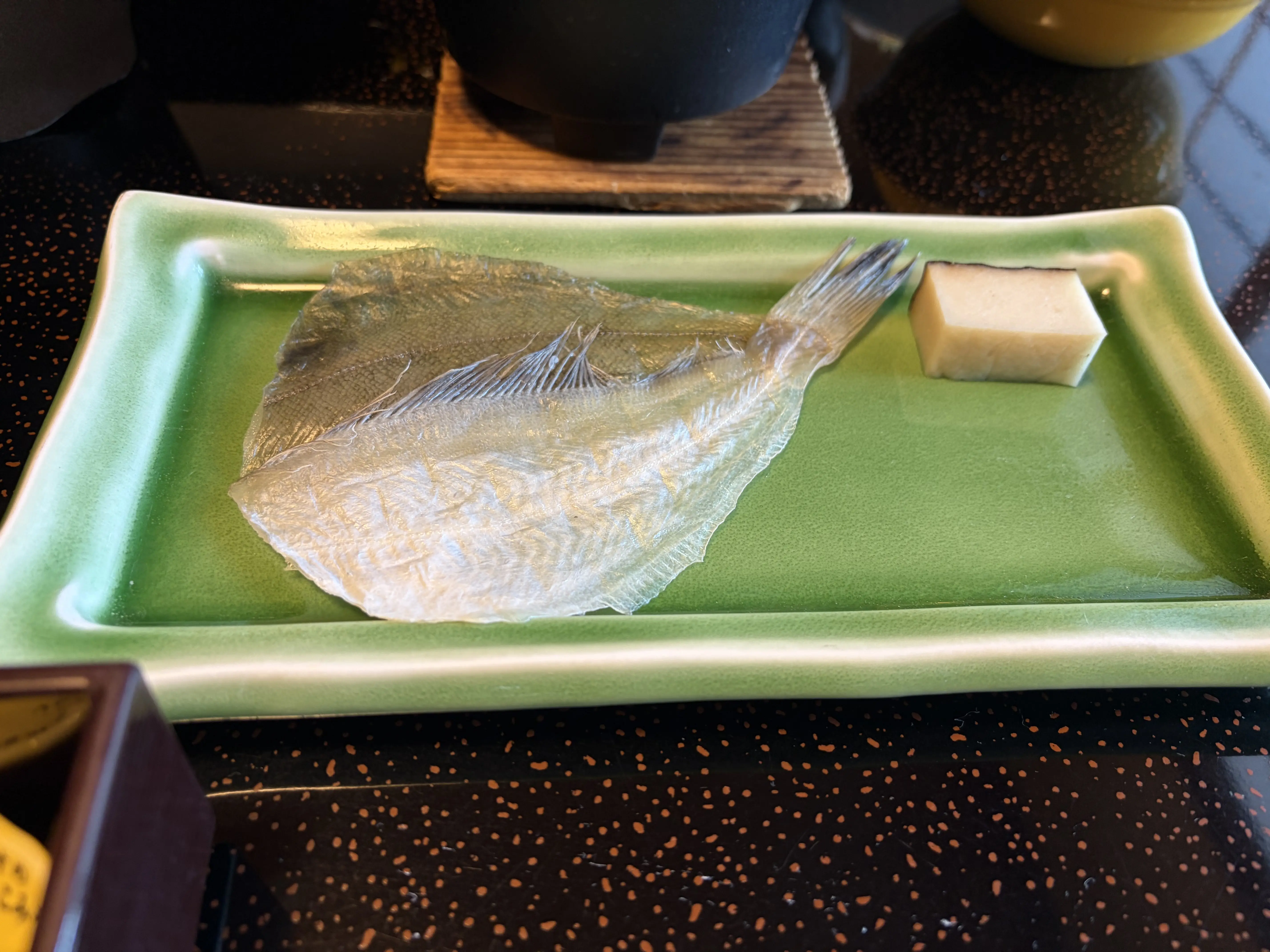 有馬御苑の朝食の名物・魚の干物