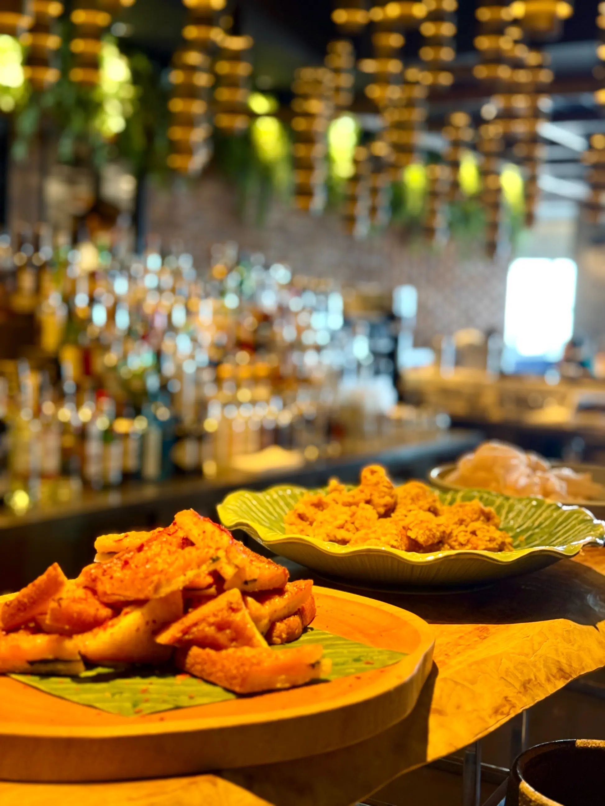 【秋のお出かけ】品よくきちんと見えするジャケットを羽織ってランチへ_1_10