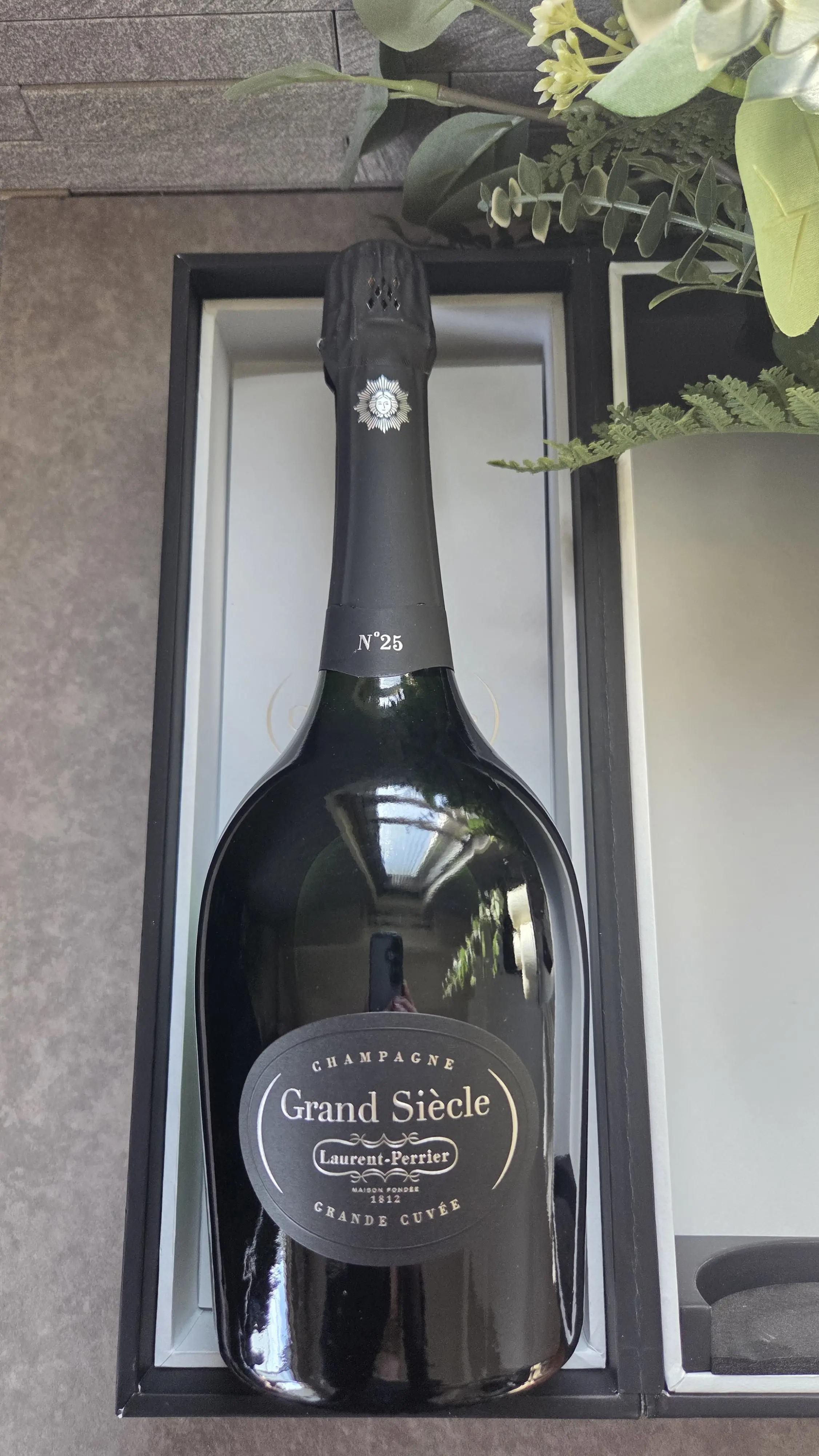 ソワレドゥエクラ