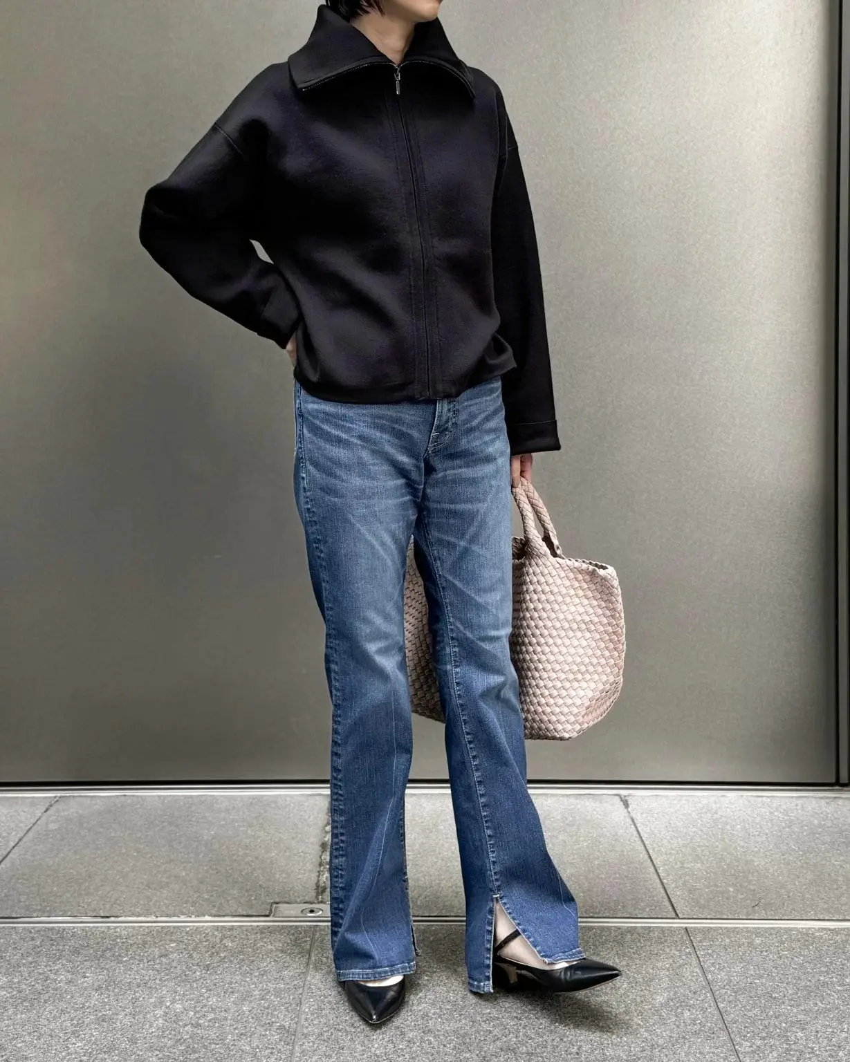 冬から春へ、装いをつなぐ「ビッグカラーニットブルゾン」【E by eclat・50代ファッション】_1_8