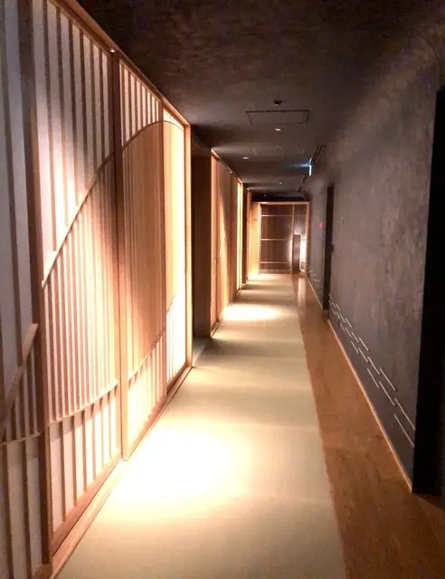 星のや東京　客室階廊下