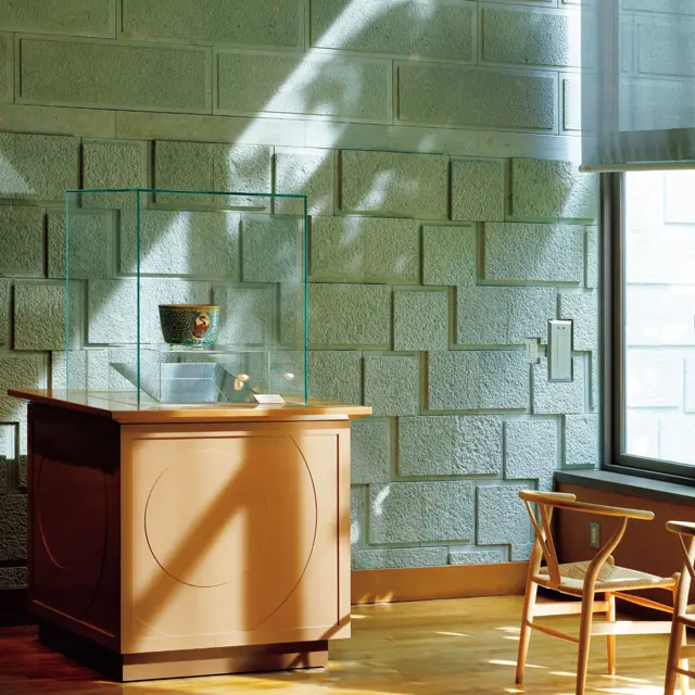 感性を磨く、金沢旅】九谷焼の美と歴史に触れる「石川県九谷焼美術館