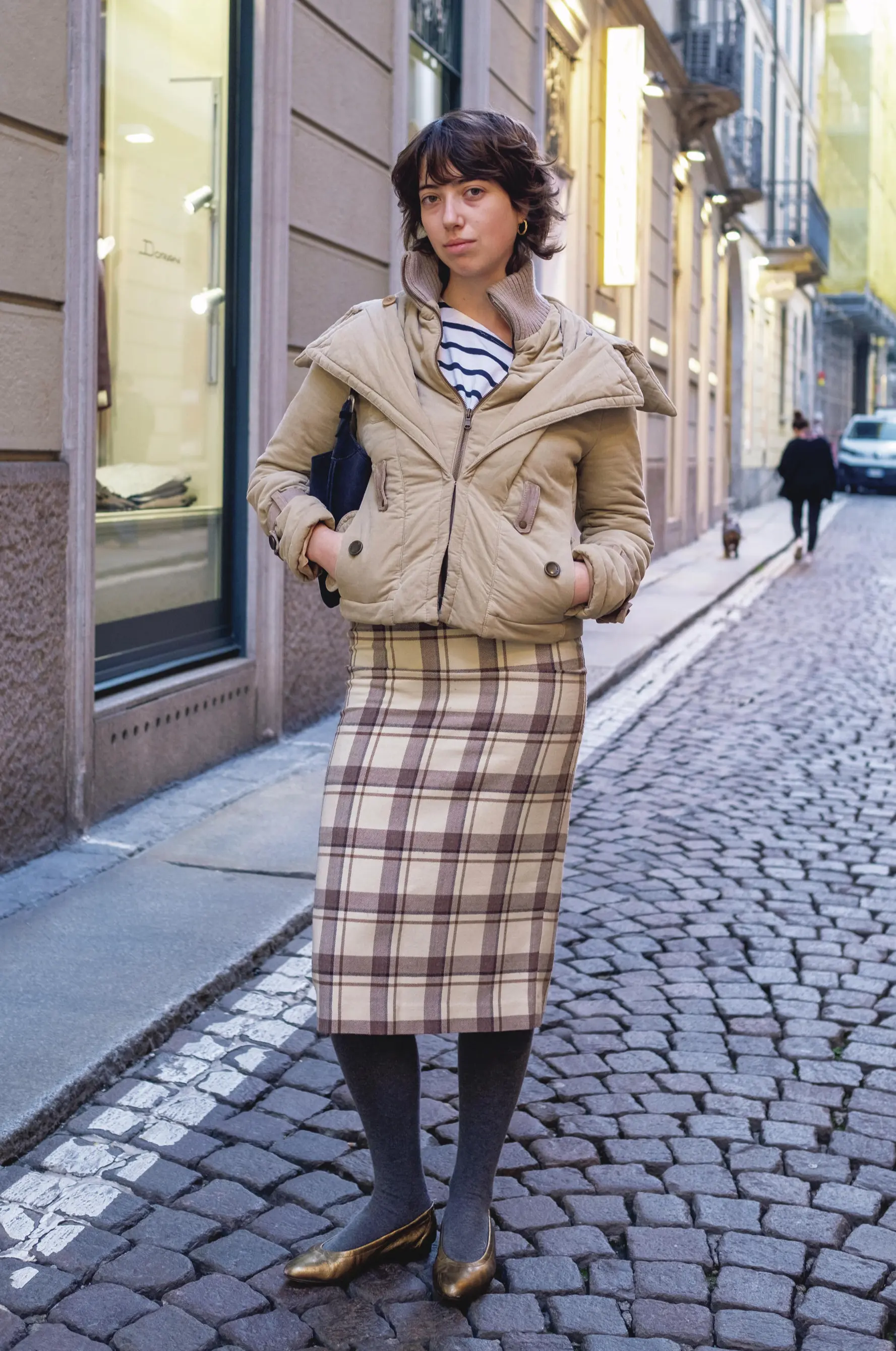 マダムのリアルなお出かけスタイル【海外ファッションSNAP】 チェック柄　3.ジネブラ コスチュームデザイナー／ミラノ