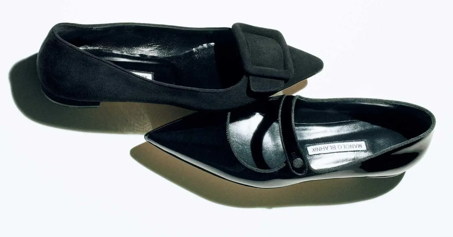 ⭐️確実正規品⭐️ マノロブラニク 極美脚❣️ ブラック パンプス Manolo Blahnik(マノロ ブラニク) ヒールパンプス ブラック