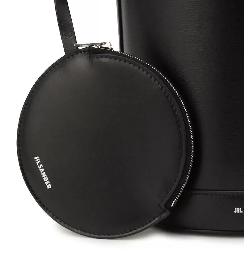 欲しいのは冬を彩るパワーアイテム！ 「JIL SANDER」の名品バッグ“CANNOLO”_1_6