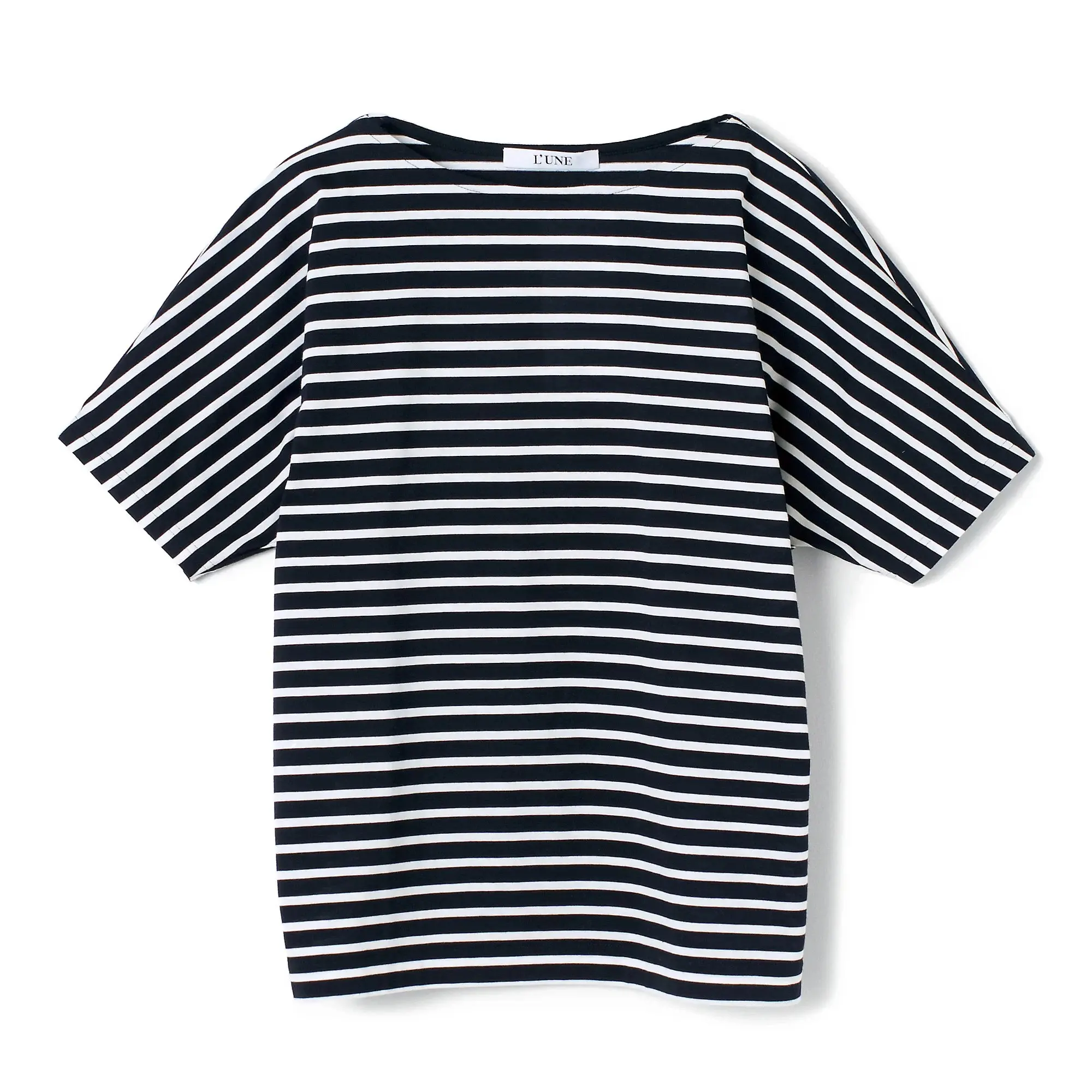 涼しさと華やかさ、開放感に満ちた服さえあれば! 夏の私が輝く涼感スタイル7_1_6