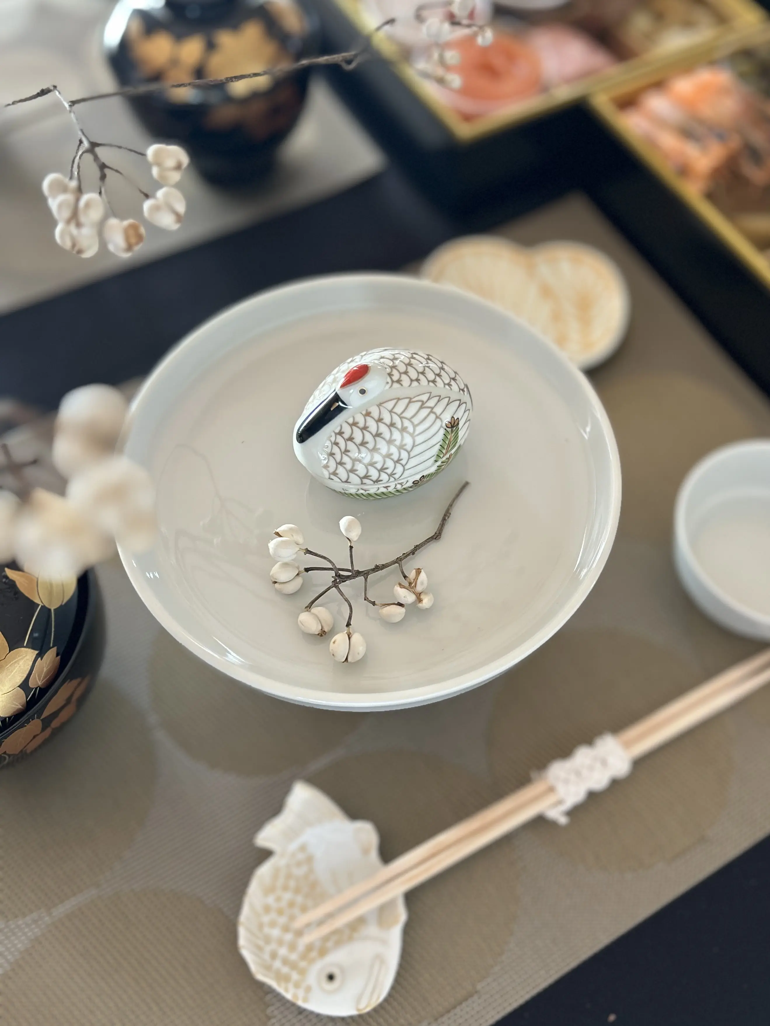 有田焼　ARITA PORCELAIN LAB の CONIC  フレンチお節【東京/成城DÉGUSTATION 】テーブルコーディネート　お正月