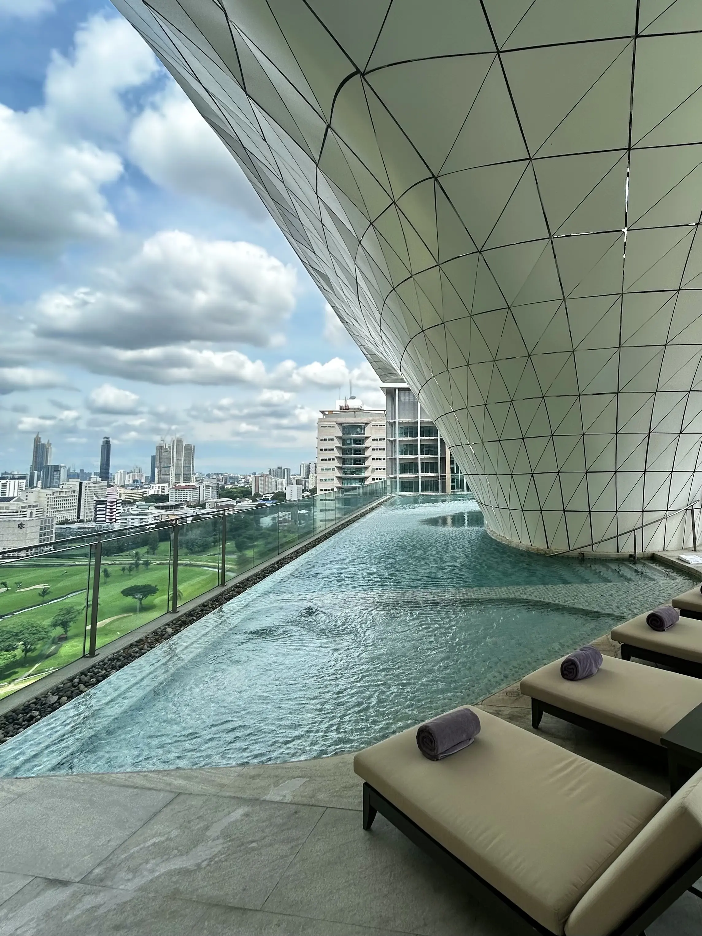 ウォルドーフ・アストリア・バンコク　　Waldorf Astoria Bangkok　タイ　スパ