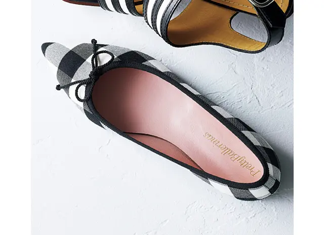靴「ヴァリナ」（H1、3月中旬～4月下旬発売予定）￥99,000／フェラガモ・ジャパン（サルヴァトーレ フェラガモ）