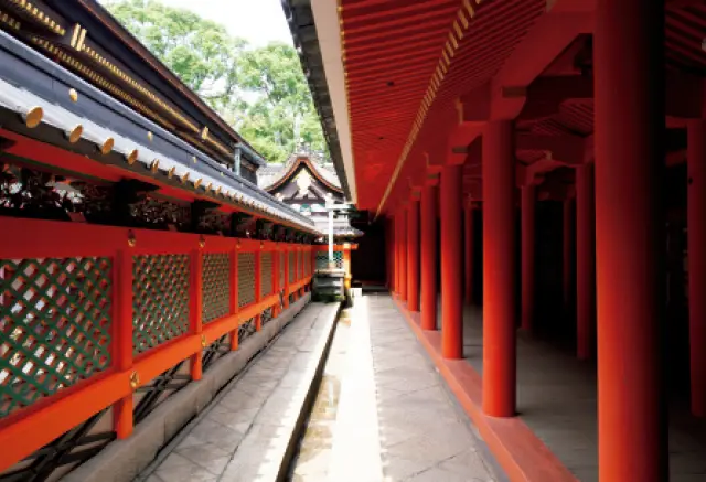 京都の皇室ゆかりの社寺　石清水八幡宮の社殿