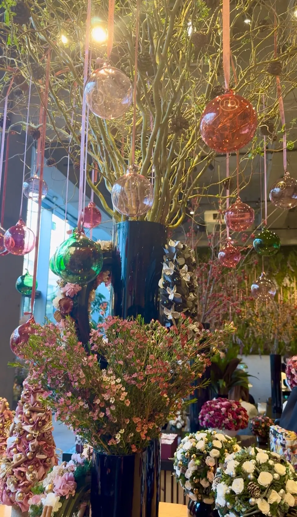 【スペシャルラッキーDay】お花に囲まれまさかのサイン会!_1_23