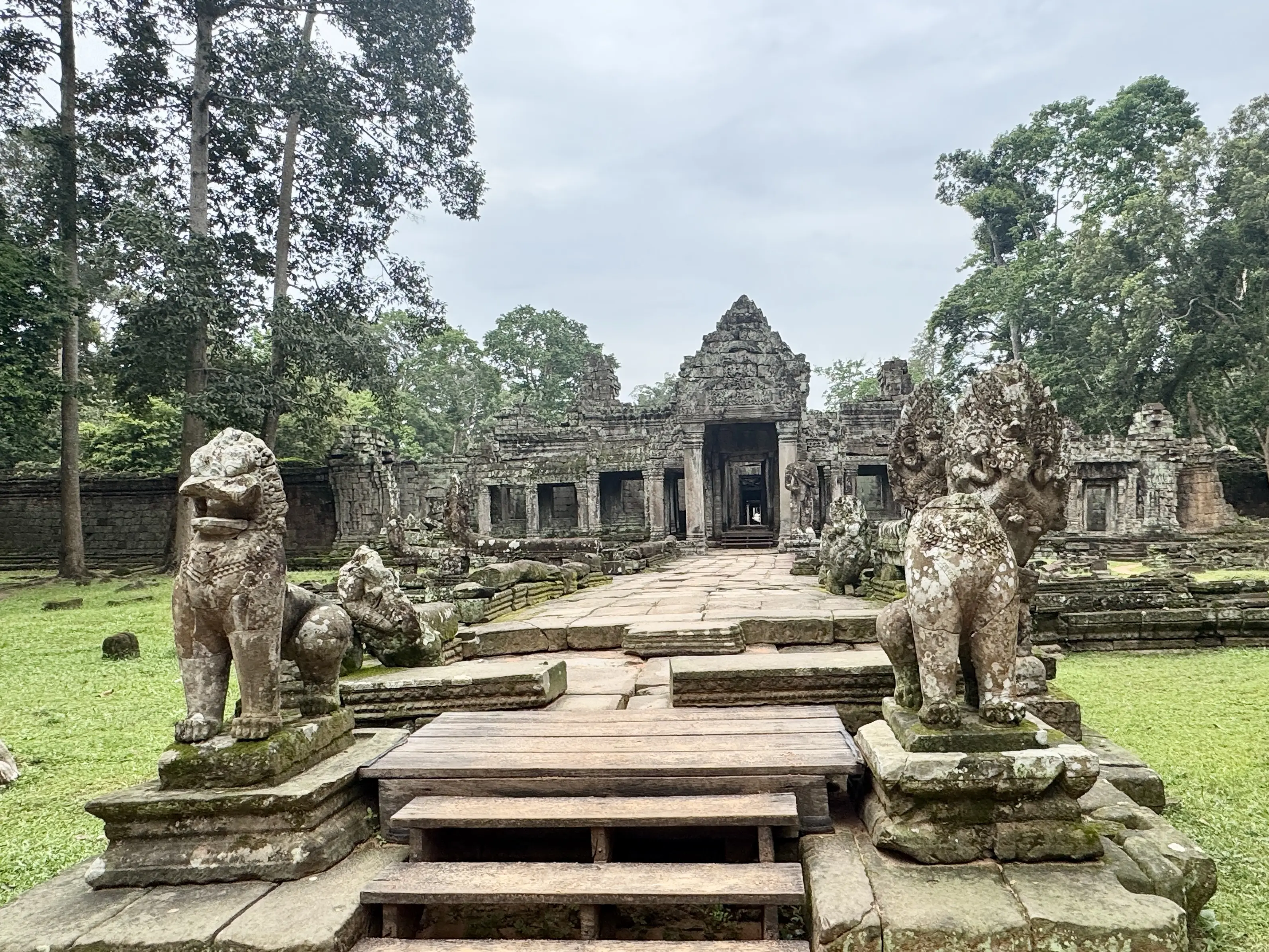 夏旅 to CAMBODIA🇰🇭 中編（大回りコースの遺跡巡り）_1_7