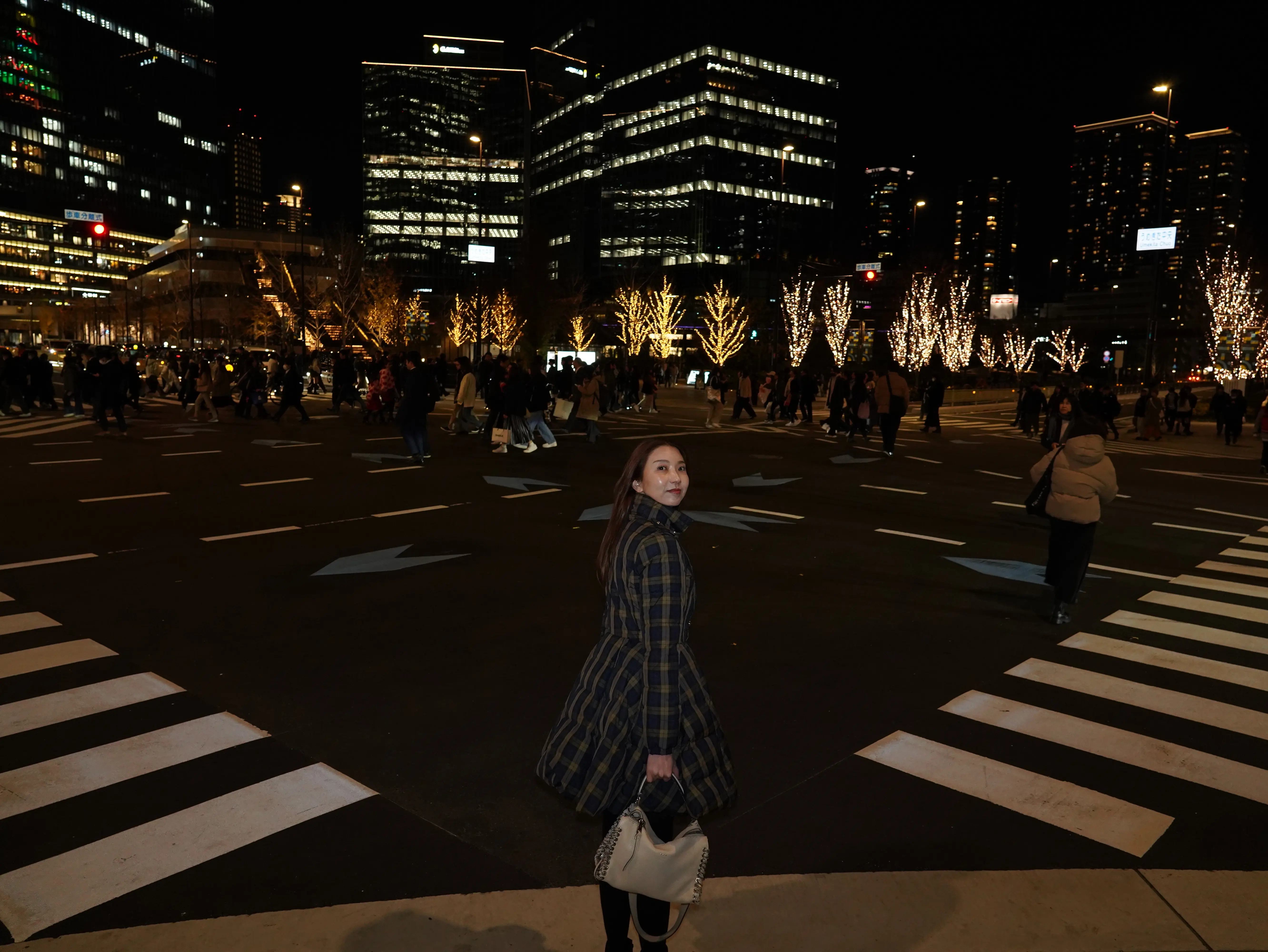 美容室に行きサラツヤ髪☆夜はイルミネーションの綺麗な大阪の街へ！_1_3