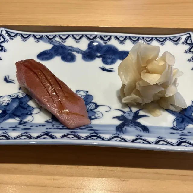 大人気寿司店の個室カウンター_1_8