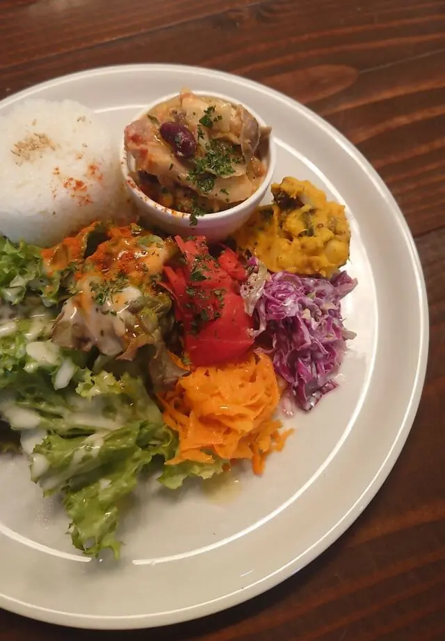 亀の町ストア日替わりランチプレート