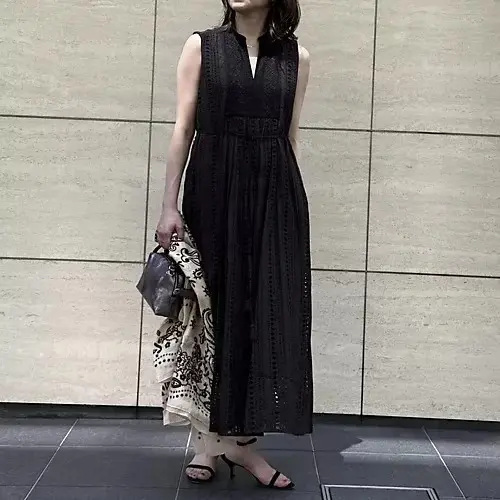 【50代 ファッション】気温35度に何を着る？真夏の大人コーデ15選_1_13