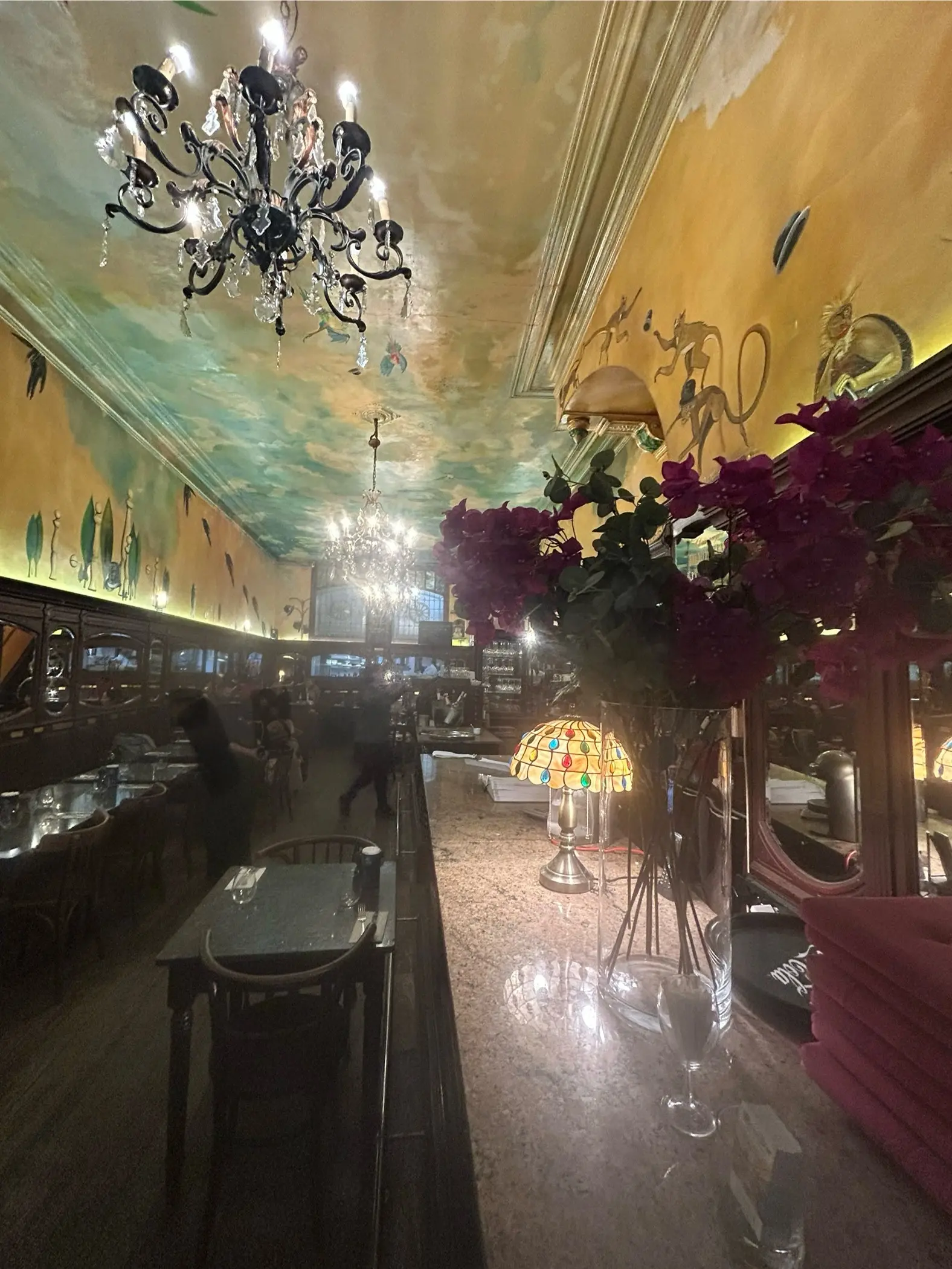 ブリュッセルの名店「La Roue D’or」　夕食　グラス