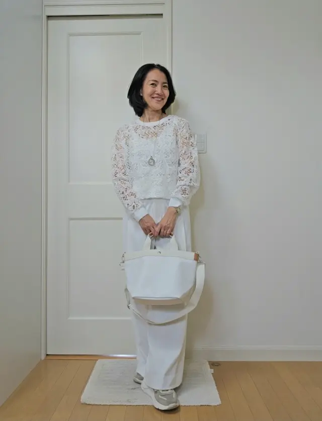 3シーズン活躍！オフィスにも休日にも映える優美なセミワイドパンツ_1_22
