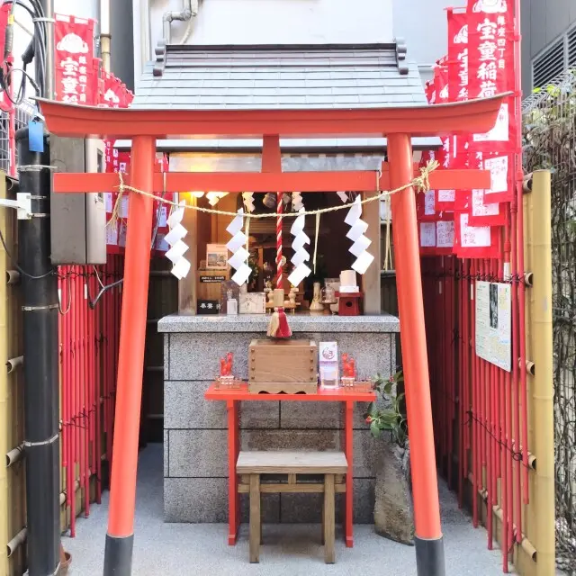 銀座神社巡り　宝童稲荷神社