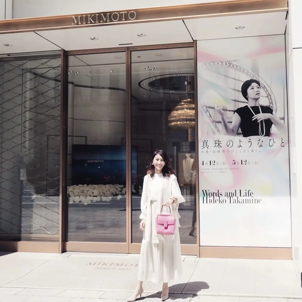 4月12日〜5月12日、銀座MIKIMOTO本店7階「ミキモトホール」にて、「真珠のようなひと　女優・高峰秀子のことばと暮らし」展が開催。入場無料。