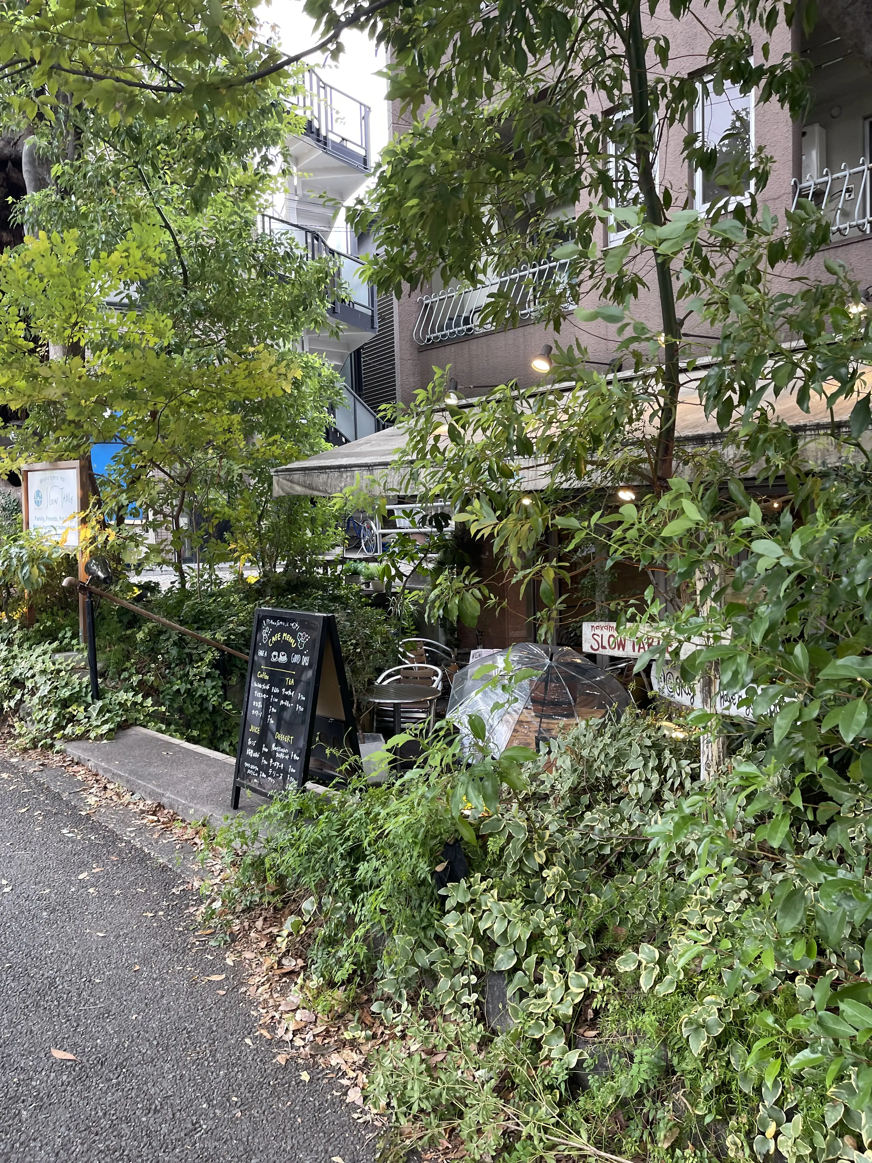 UNIQLOのベロアパンツとピンクニットで中目黒散策_1_2