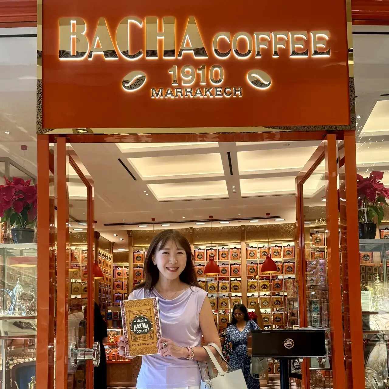 銀座オープンで話題！シンガポール BACHA Coffeeで優雅なランチタイム