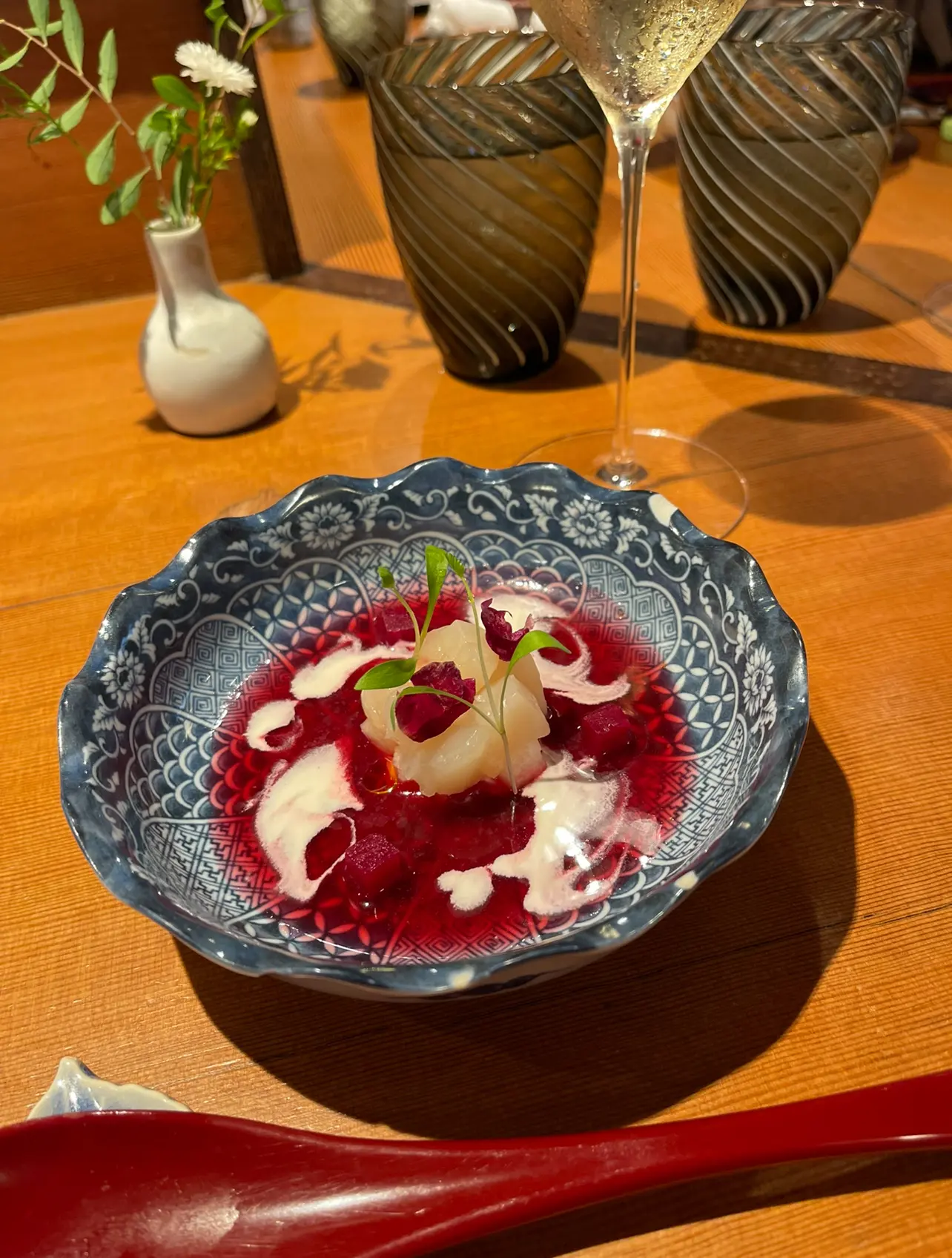 GUシャツをインしたネイビーコーデで鎌倉の古民家スパニッシュレストランへ_1_7