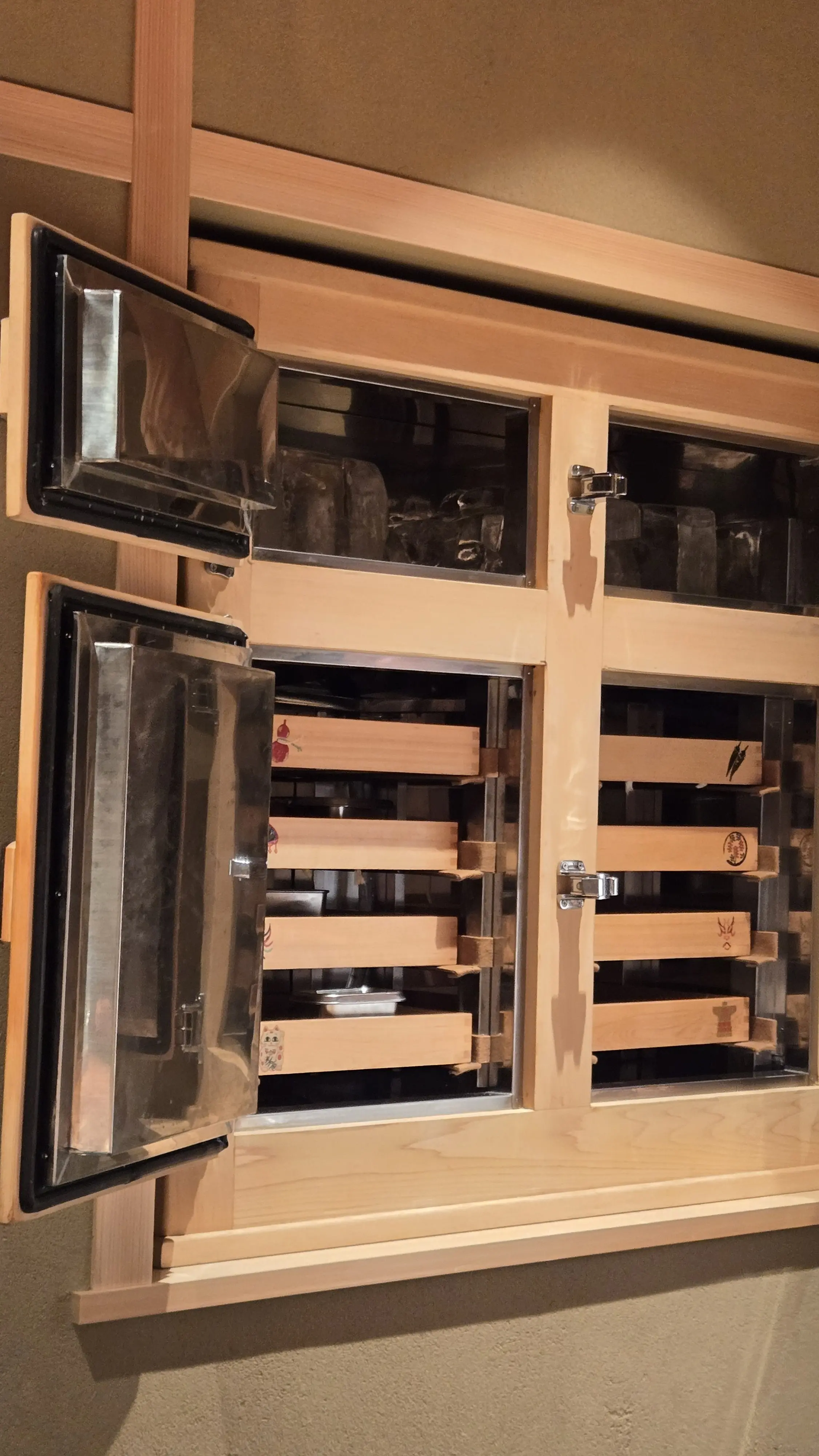 お気に入りファージャケットでミシュラン1つ星割烹へ_1_4