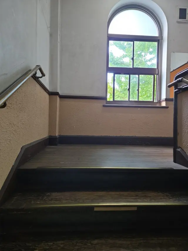 秋の京都ひとり旅・後篇  〜レトロな建物に響くアコースティックギターと歌声の暖かな余韻～_1_6