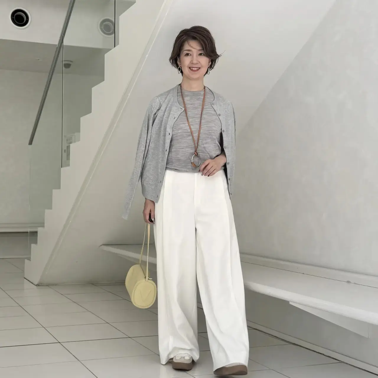 【おしゃれ好きな50代「ユニクロ・GU」コーデ】秋のおしゃれを楽しむアイテム豊富！端境期に活躍してくれるTシャツやインナーも！_1_15