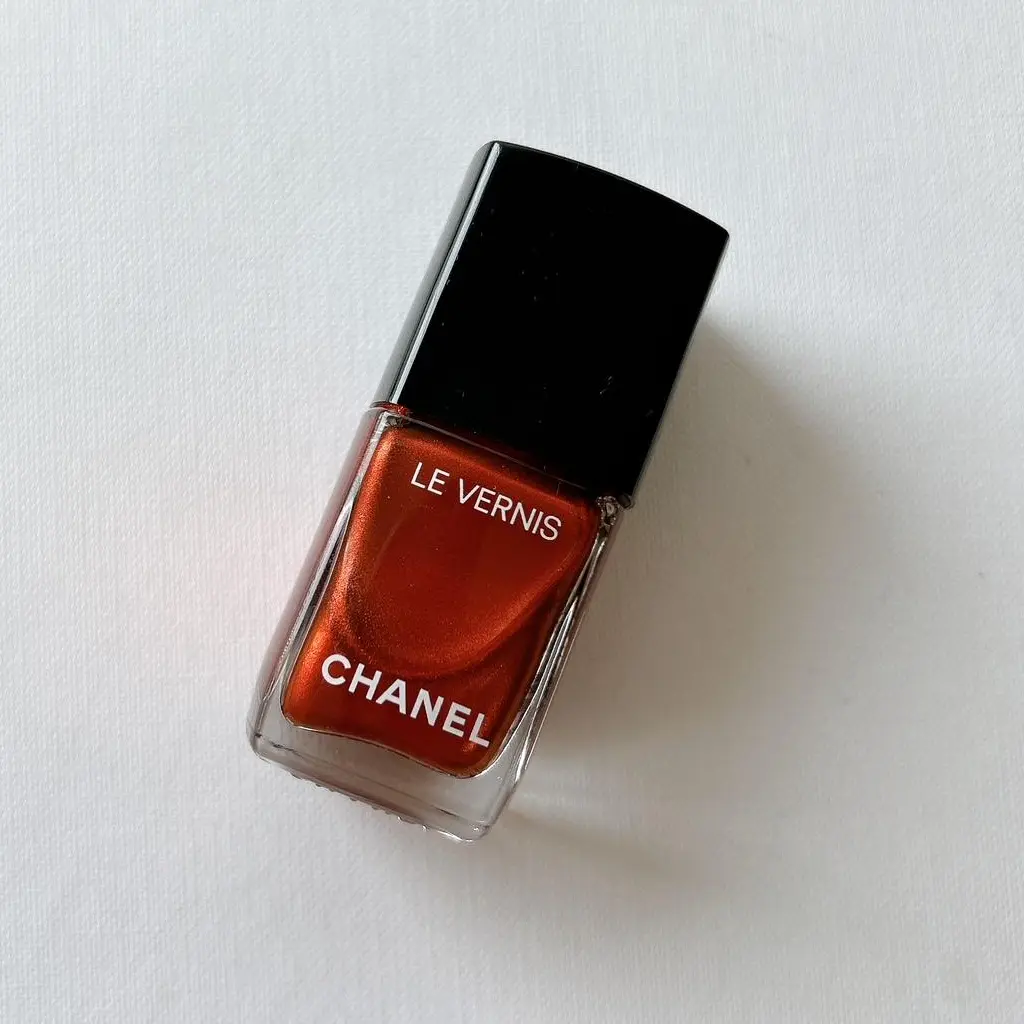 シャネル クリスマスコフレ ヴェルニ 369(数量限定色)¥4,840