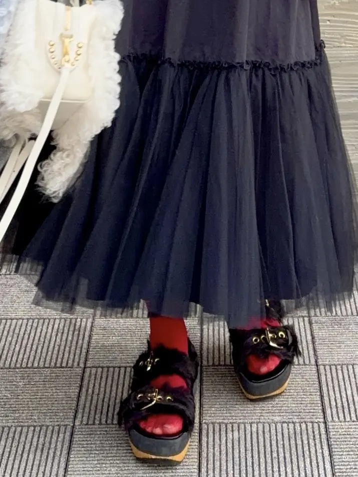 ふわふわと白がつくる　冬のときめき50代開運コーデ_1_3