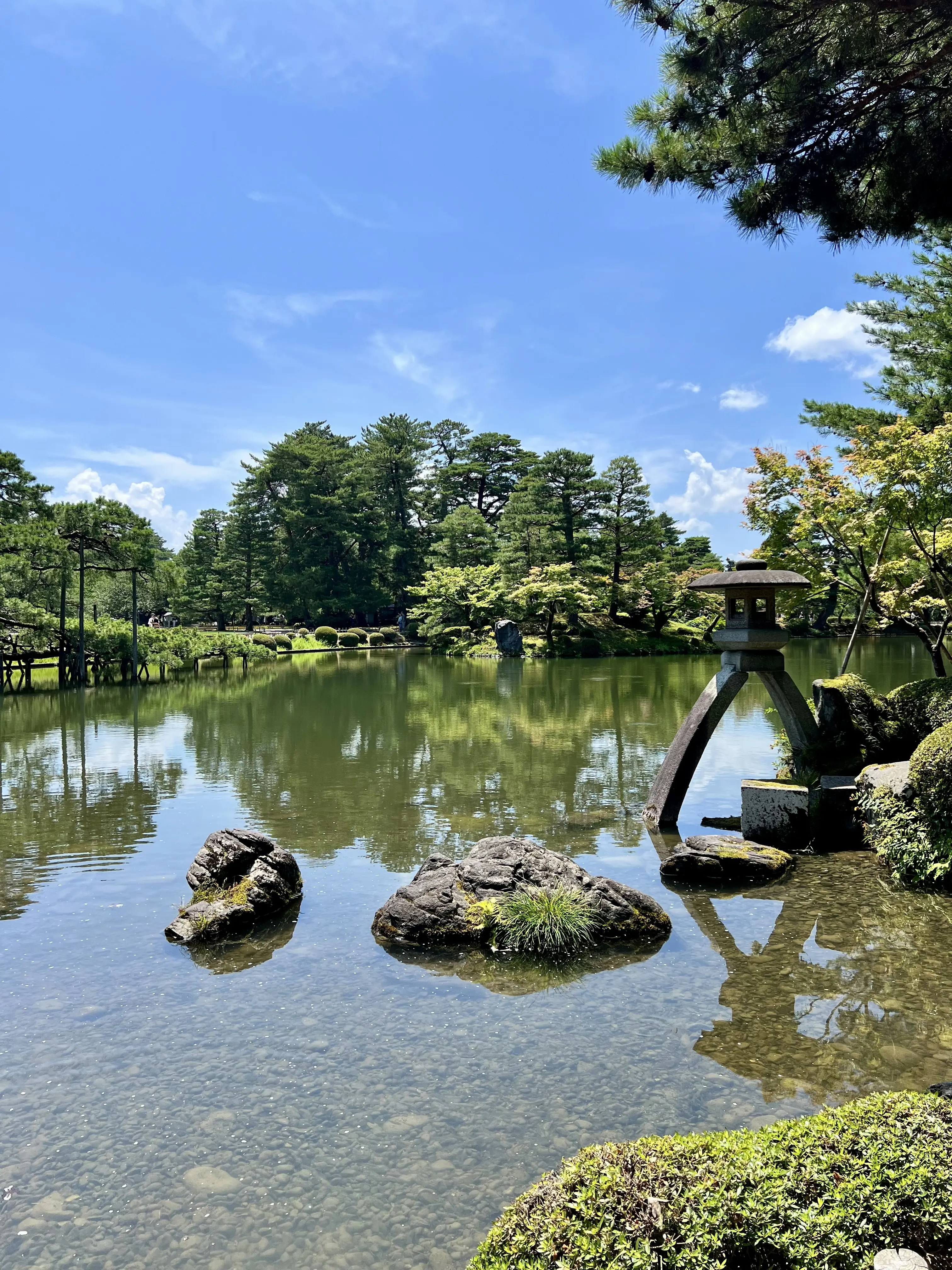 ことじ灯籠