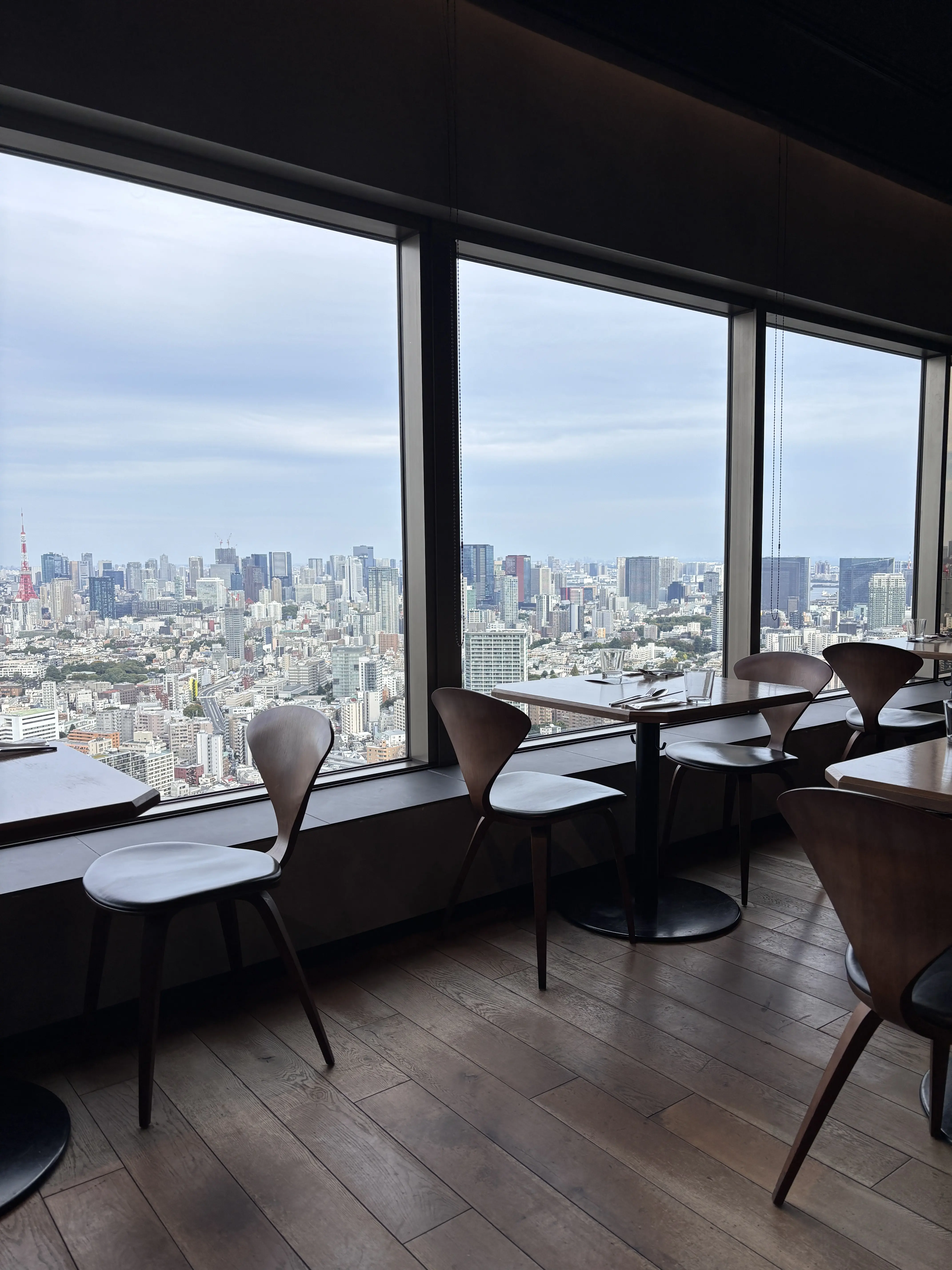 冬色コーデでタイ料理ランチ_1_2