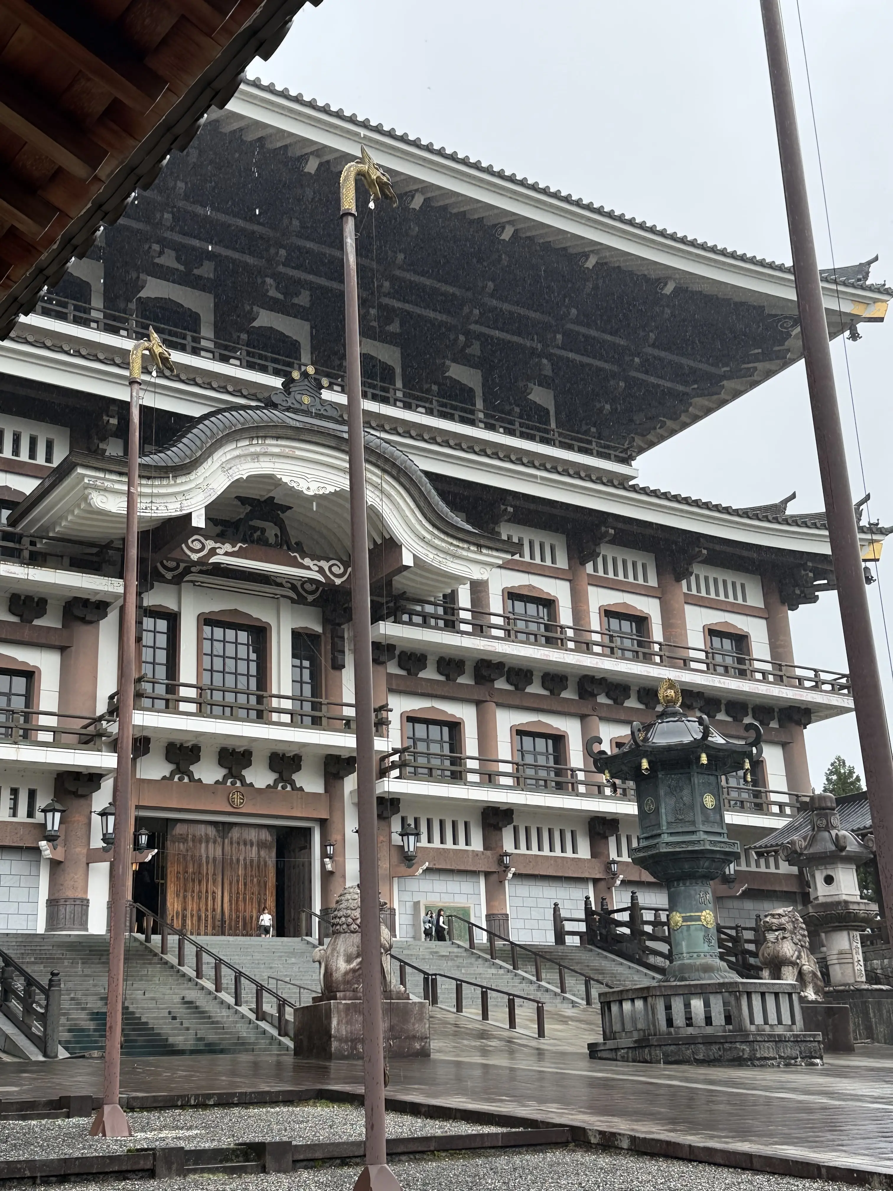 福井県　勝山市　大師山清大寺　越前大仏　五重の塔　福井観光　非日常スポット　観音様