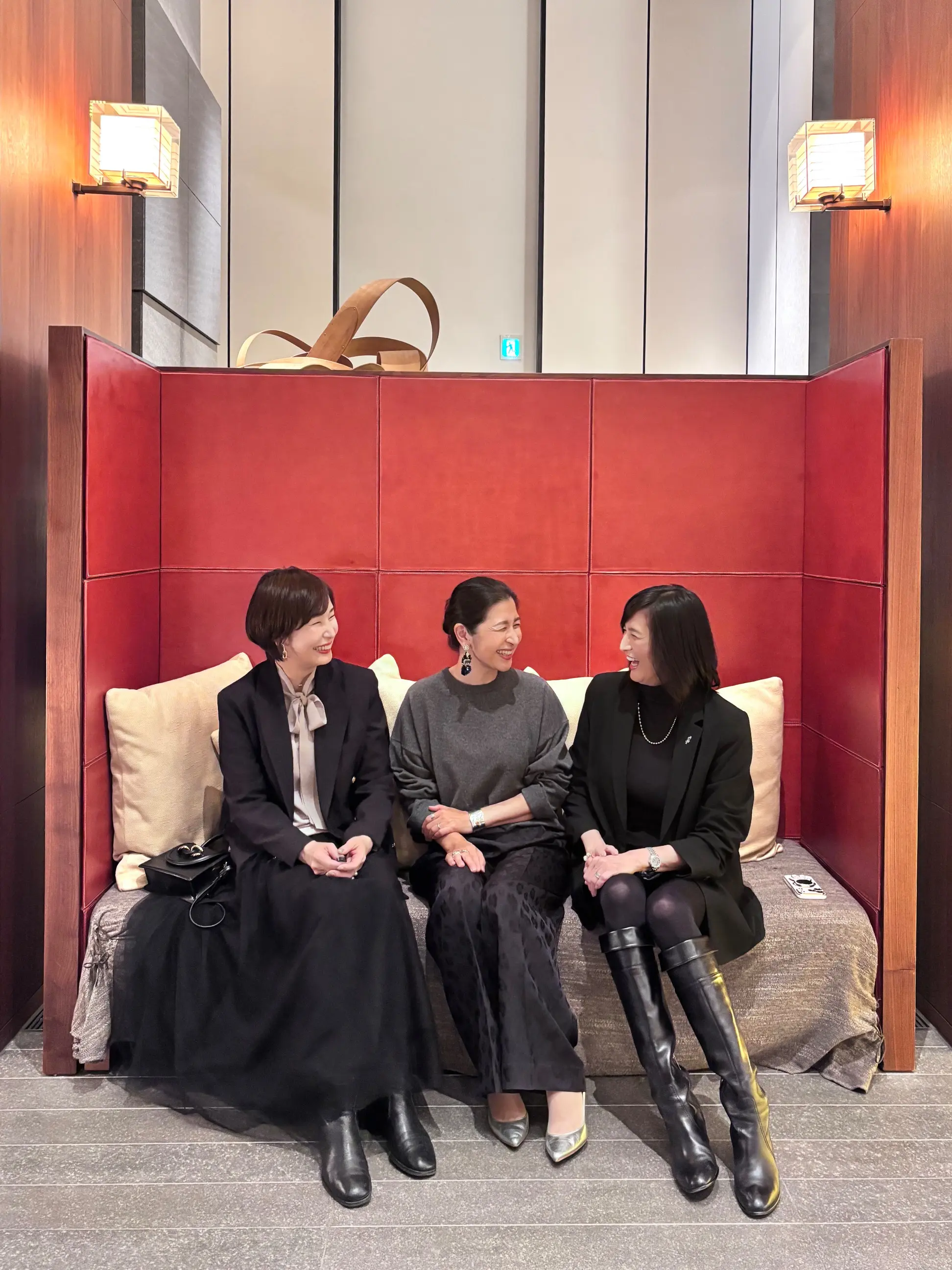 50代　冬のオシャレが華やぐボトムスでお出かけ♪_1_6