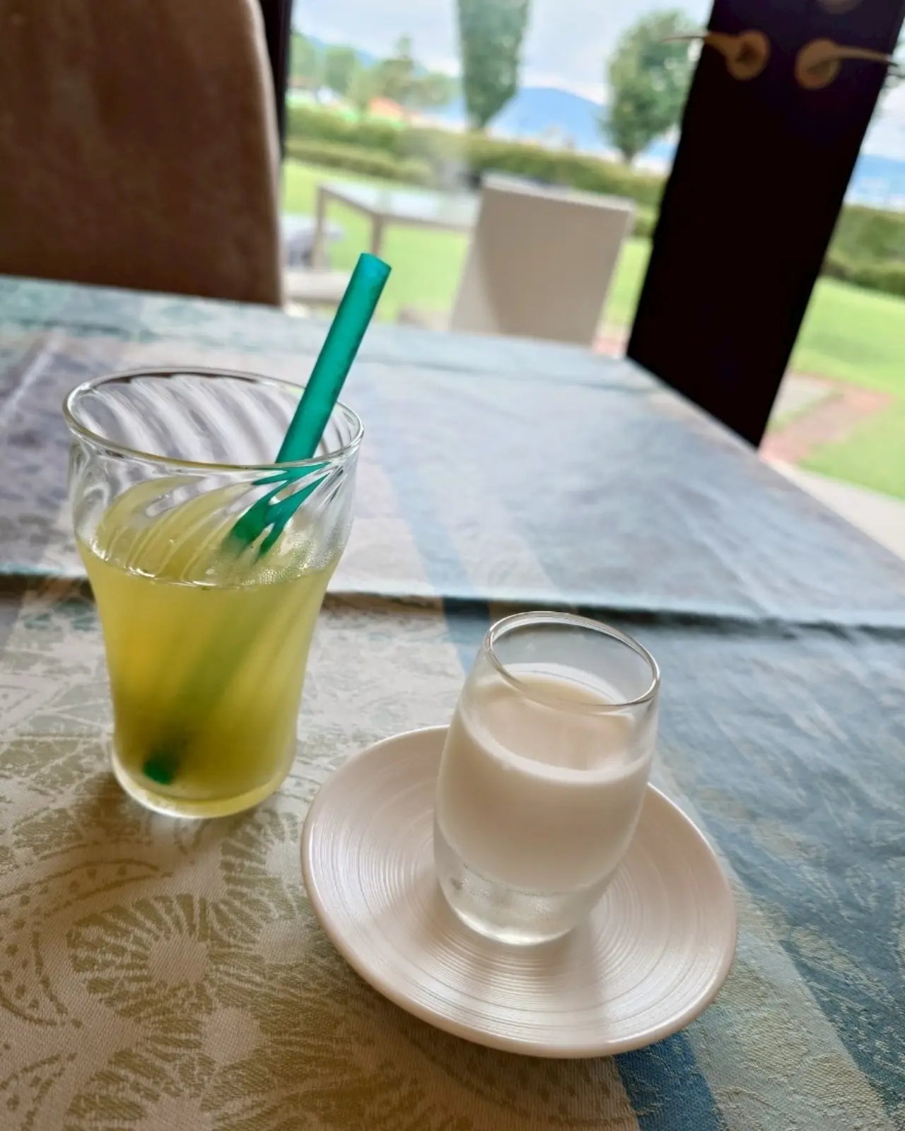 湖畔の洋館 かたくらシルクホテル
