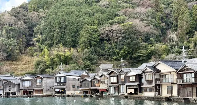 伊根ブリが美味しい。日本海側・海の京都。