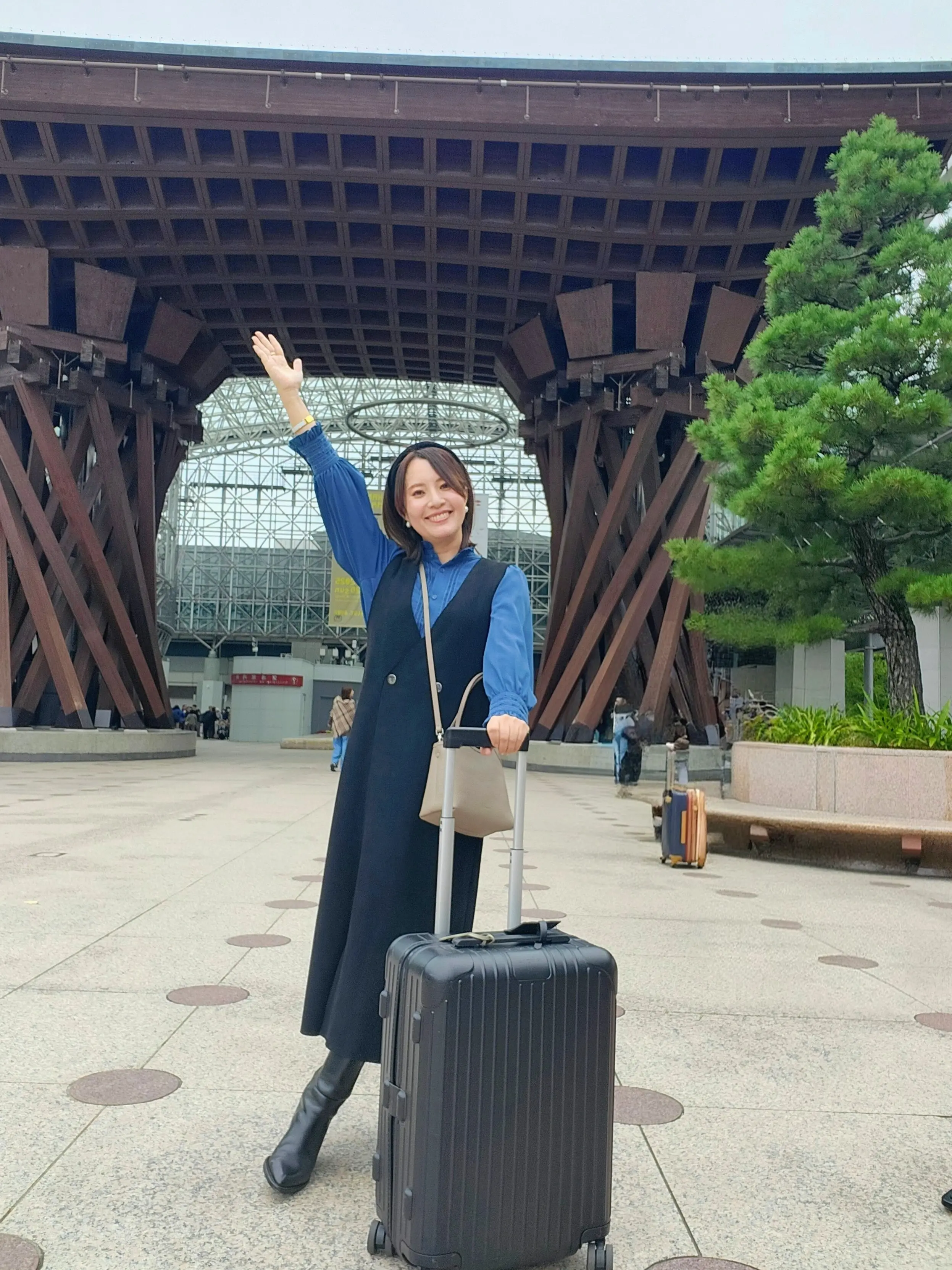 女子旅、金沢、金沢旅行、秋の金沢、40代ファッション、旅コーデ、加賀料理、21世紀美術館、御朱印 神社、金沢カフェ、茶屋街