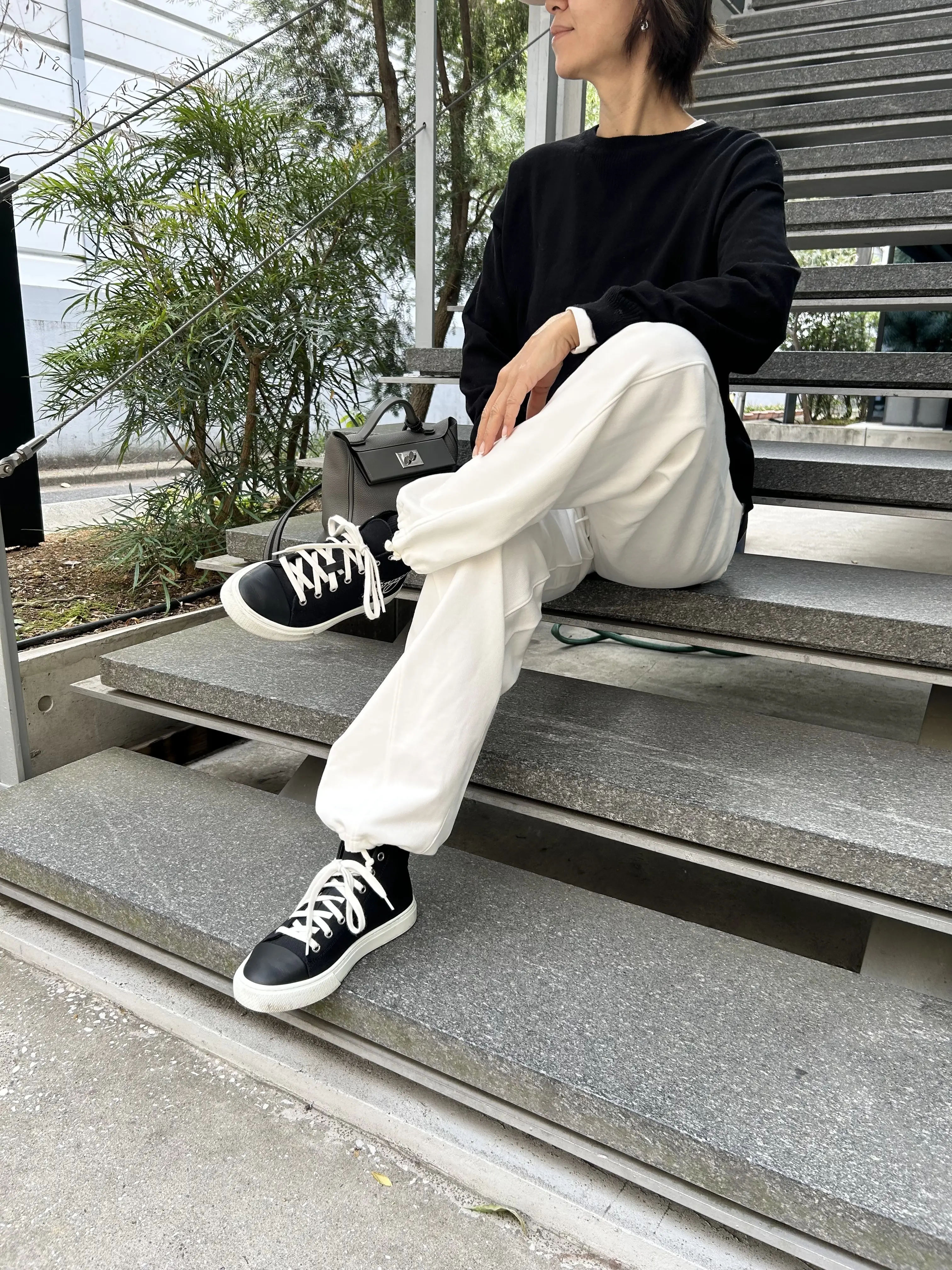 “心地よさ”と“きちんと感”が叶うきれいめスウェットパンツ_1_4