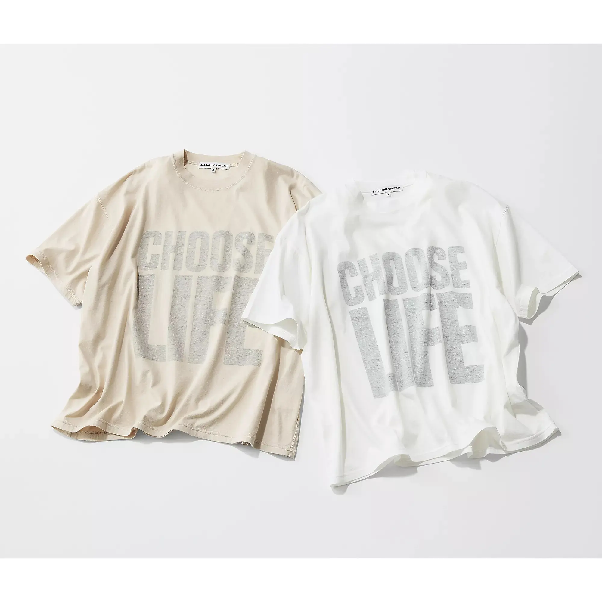 伝説のアイテムをデイリーに着こなして! キャサリン・ハムネットの「スローガンTシャツ」_1_2