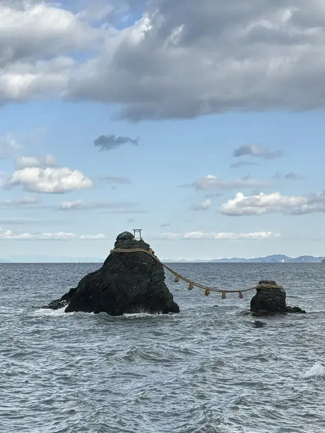 二見輿玉神社 夫婦岩
