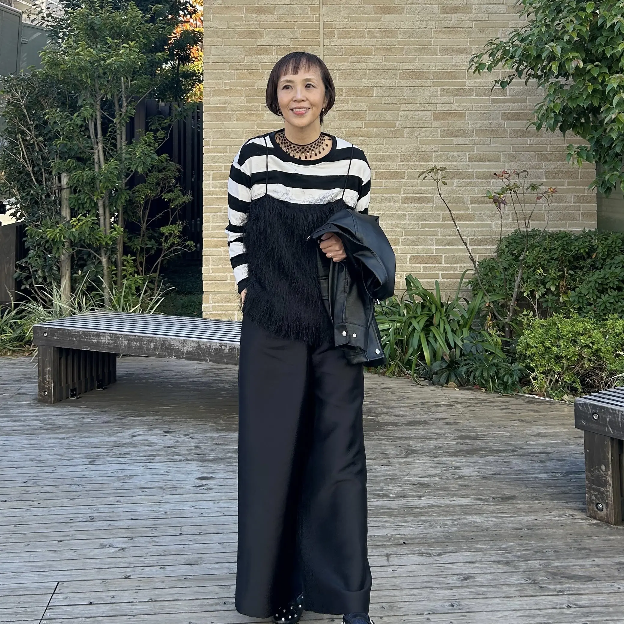 黒レザー✖️ボーダーは相性がいい 大好きなレザーの季節_1_9