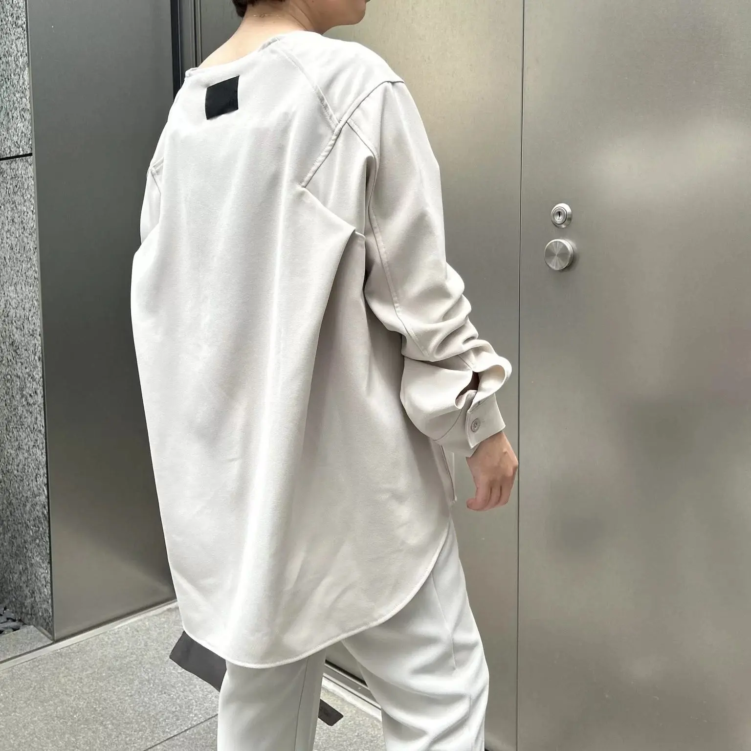 【50代ファッション】ハイパワーストレッチでノンストレスの着心地♪COGTHEBIGSMOKE×eclat 「ストレッチブラウス」_1_5