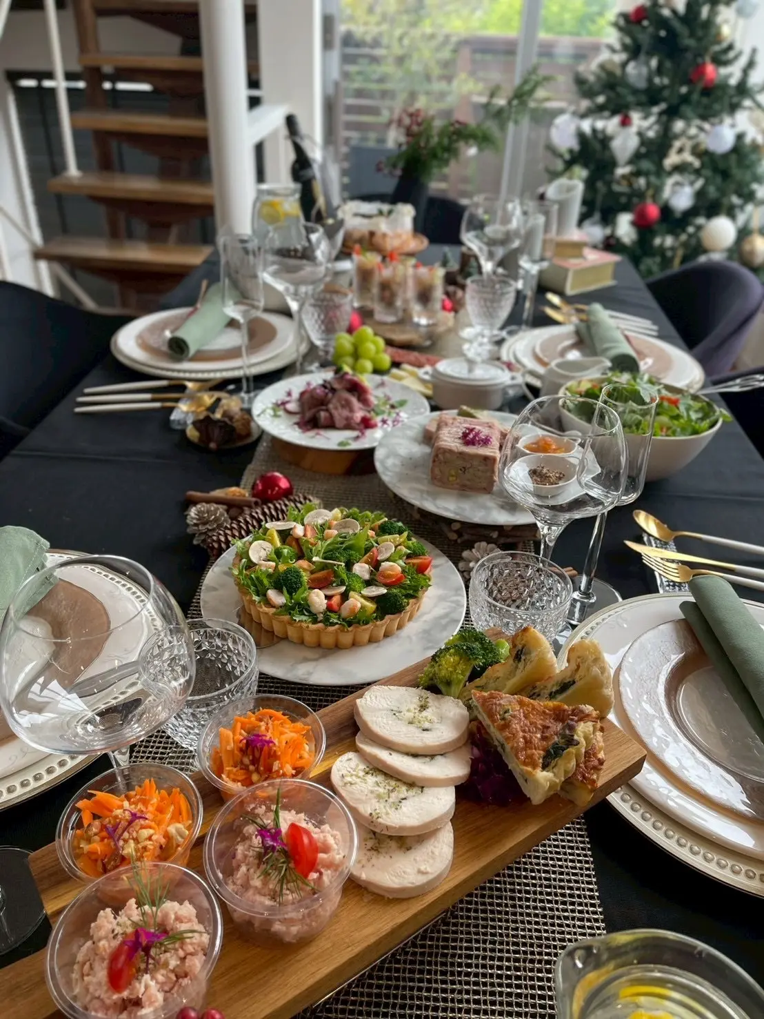 クリスマスの定番コーデでホームパーティー🎄_1_4