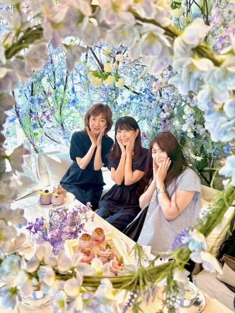 可愛いスイーツやお花に囲まれて優雅な時間♡_1_6