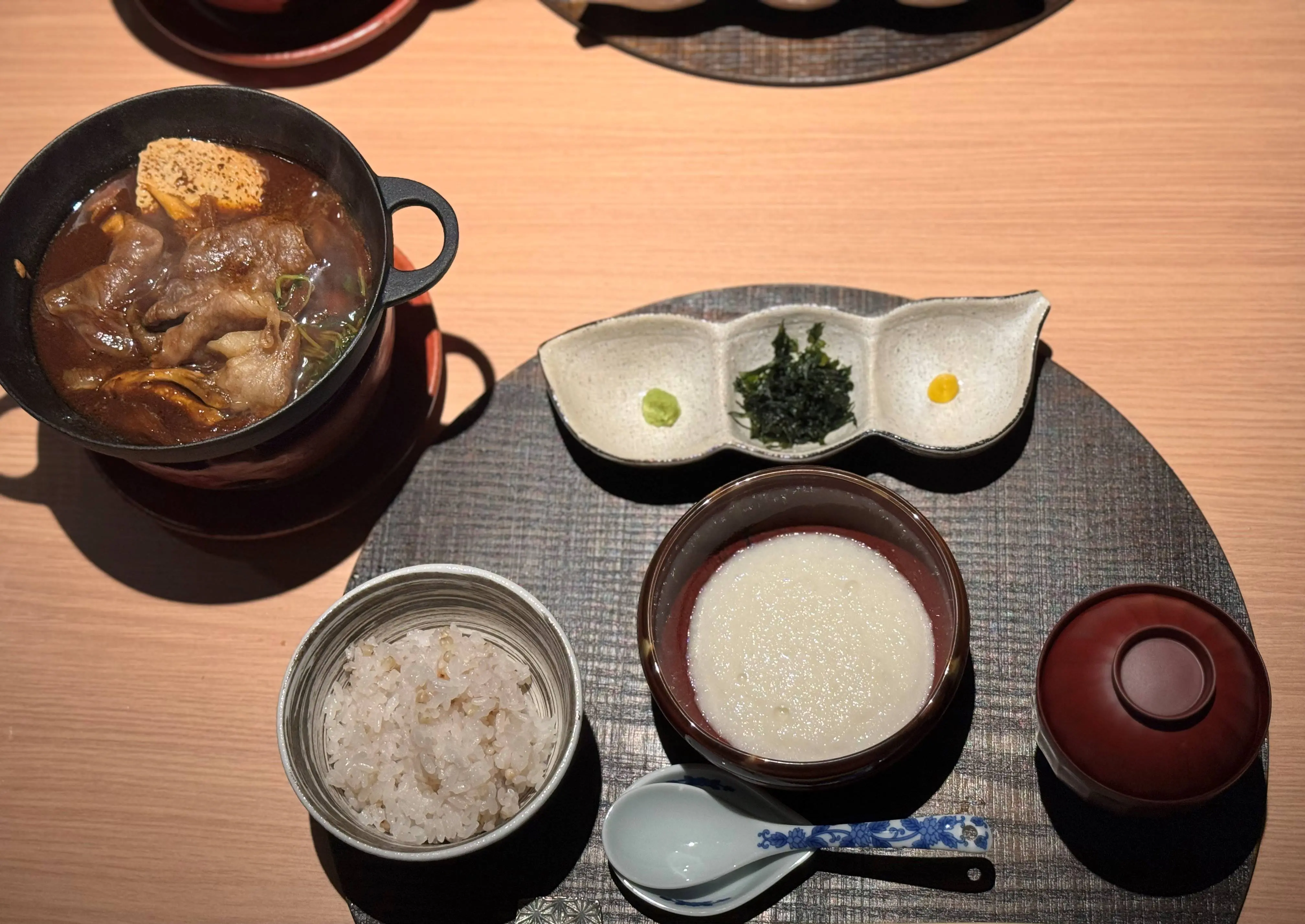 蕎麦の実ごはんととろろ芋