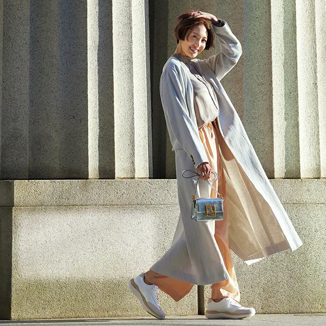 未使用級✨'24年 フォクシー 白襟Aラインドレス アカペラ ベージュ 40 FOXEY NEWYORK】24商品極美品 ワンピースドレス アカペラ 38