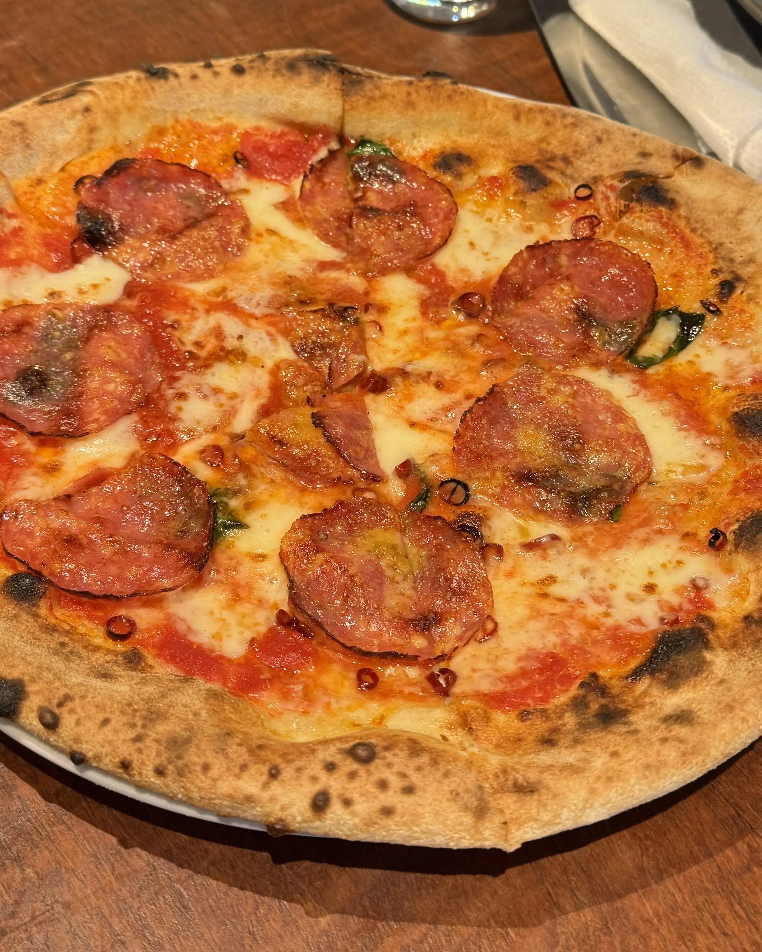 食事の時間も、街歩きも品よく。大人のムートンコート着回し【2日目】_1_4-1