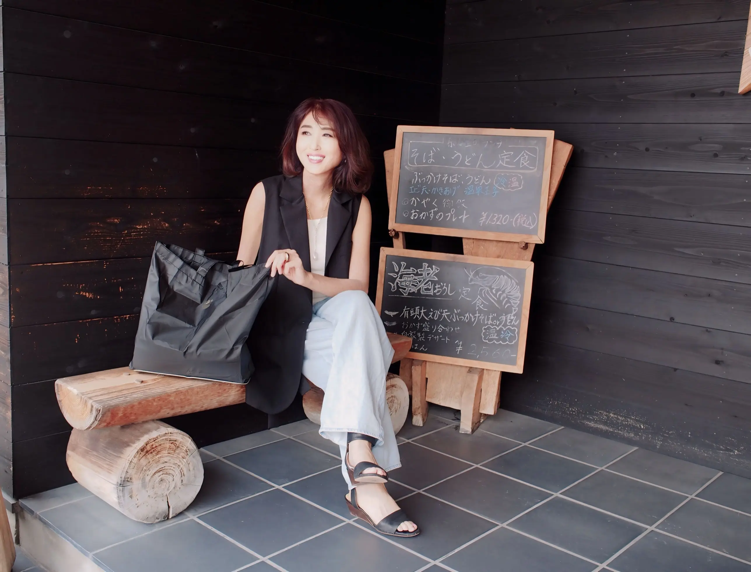【Aquascutum × éclat 】晩夏の黒を纏い、奈良グルメな一日①_1_2